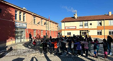 Tomarza'da 2. dönem için ilk ders zili çaldı