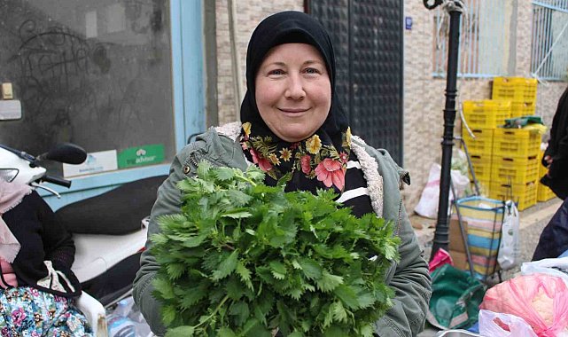 Toplarken can yakıyor, yerken damak çatlatıyor