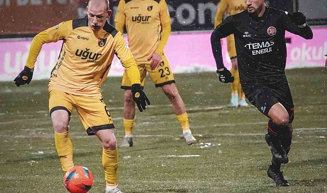 Trendyol 1. Lig: İstanbulspor: 2 - Fatih Karagümrük: 0