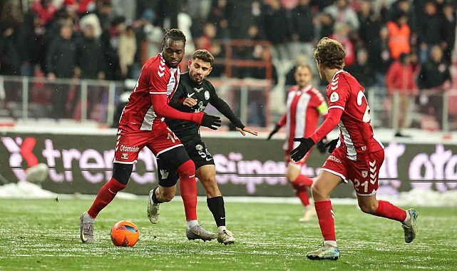 Trendyol Süper Lig: Samsunspor: 2 - Çaykur Rizespor: 3