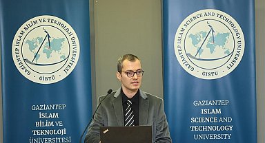 TÜBİTAK Uzmanı Doç. Dr. Melih Yıldırım GİBTÜ'de akademisyen ve öğrencilerle buluştu