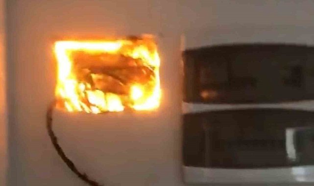 Tunceli'de ev yangını paniğe neden oldu