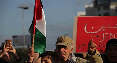 Tunus'ta ABD Büyükelçiliği önünde "Gazze" protestosu