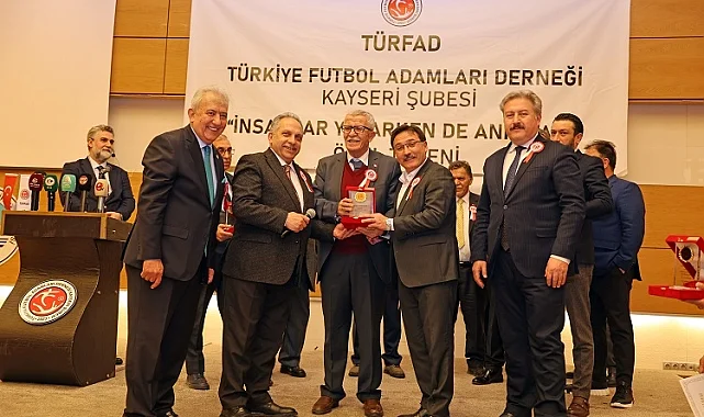 TÜRFAD Kayseri'den Başkan Mustafa Yalçın'a ödül