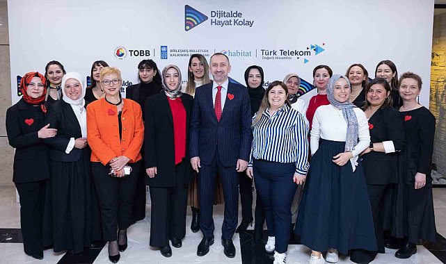 Türk Telekom'dan deprem bölgesinde "Türkiye'ye Değer" projeler