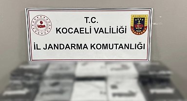 Ünlü markalara ait sahte bin 500 giyim malzemesi ele geçirildi