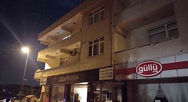 Üsküdar'da toprak kayması nedeniyle 2 bina boşaltıldı