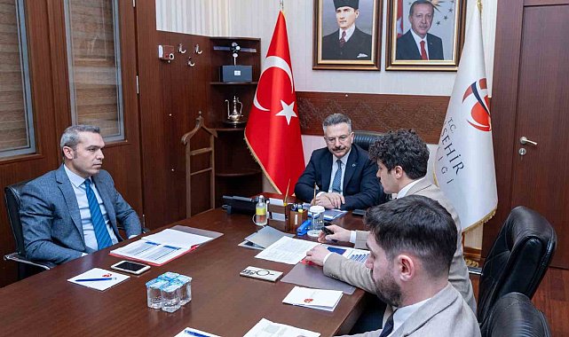 Vali Aksoy'a BEBKA projeleriyle ilgili bilgilendirme sunumu yapıldı