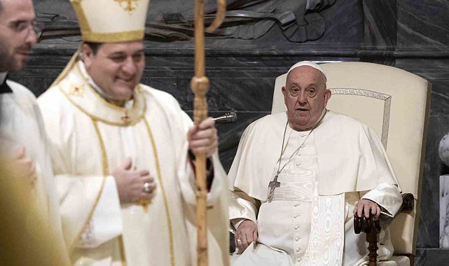 Vatikan, Papa Francis'in sağlık durumunun kötüleştiğini açıkladı