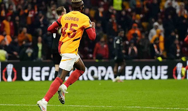 Victor Osimhen bu sezonki 20. golünü attı