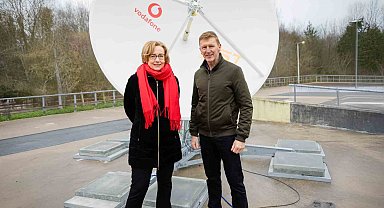 Vodafone, kapsama alanı olmayan bölgeden uzay video görüşmesi gerçekleştirdi