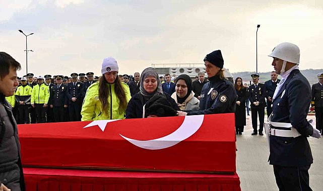 Yalova'da kalp krizi geçirerek vefat eden polis memuru için tören