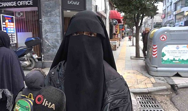 Yalova'da yere düşürülen bin 530 doları çalan şüpheli kamerada