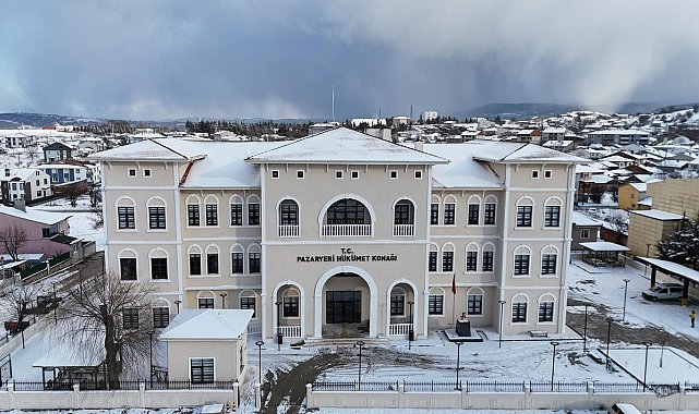 Yapımı tamamlanan Hükümet Konağı yeni yüzüyle hizmet vermeye başladı