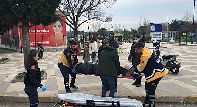 Yaşlı adam yolcu minibüsünden inerken düşüp yaralandı