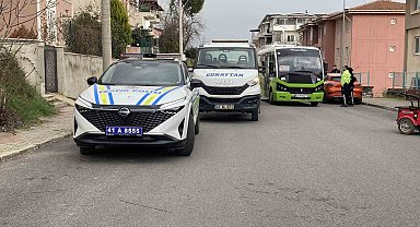 Yeni boşandığı eski kocası tarafından sokak ortasında bıçaklandı: Durumu ağır