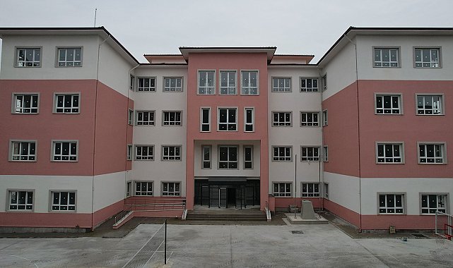 Yenilenen okullarda eğitim 24 Şubat'ta başlıyor