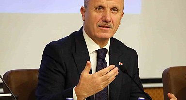 YÖK Başkanı Özvar: "Dijital ve yapay zekâ temelli programları bulunan üniversite sayısı 20'den 70'e çıkıyor"