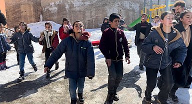 Yüksekova'da eğitime renkli dokunuş
