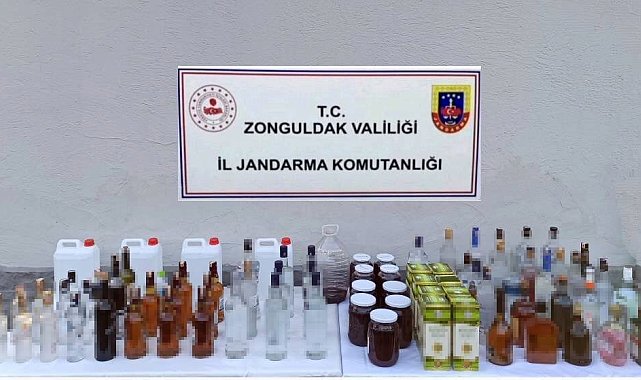 Zonguldak'ta jandarmadan sahte alkol operasyonu