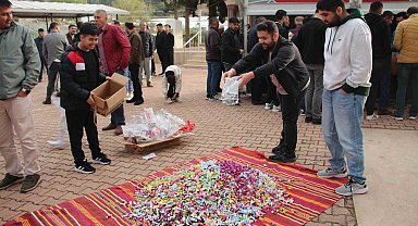 150 yıllık gelenek, bayram coşkusunu şekere dönüştürüyor