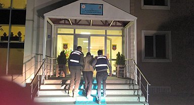 25 yıl hapis cezası olan şahıs jandarma tarafından yakalandı