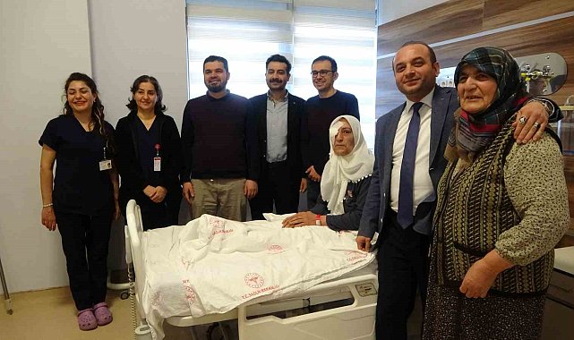 40 yıldır yaşadığı görme kaybından kornea nakliyle kurtuldu