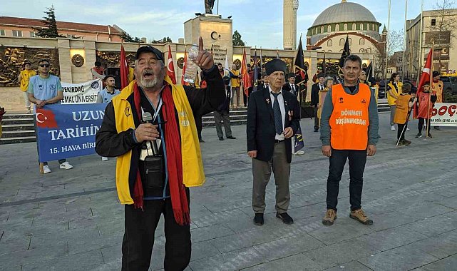 57. Alay, 15. Hava Bölüğü Keşan'da buluştukları 27. Alay gönüllüleri ile Çanakkale'ye uğurlandı