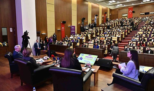 ABB Başkanı Yavaş: "Sevgili gençler, bugün sizi yönetenler var ama unutmayın ki onlar sizin memurlarınızdır"