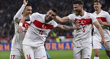 Abdülkerim Bardakcı 2. gol sevincini yaşadı