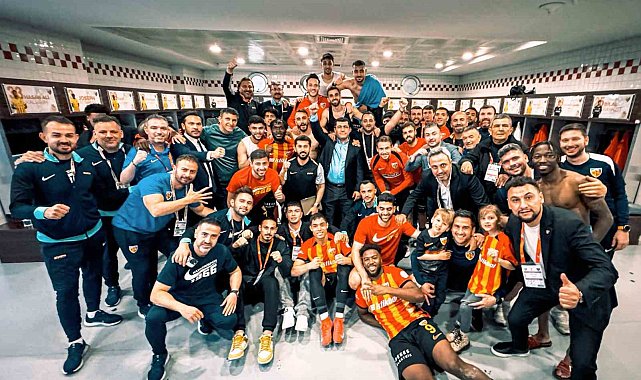 Açıkalın: "Şehrimize bayram hediyesi oldu"