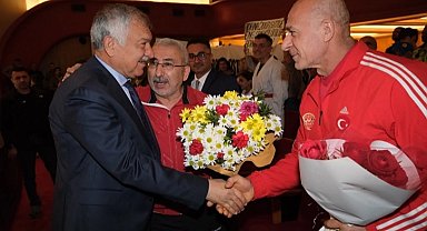 Adana Büyükşehir'den amatör spra dev destek