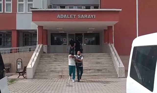 Adana'da uyuşturucu hapla yakalanan 2 şüpheli tutuklandı
