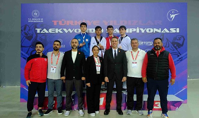 Adanalı sporculardan Taekwondo Türkiye Şampiyonası'nda büyük başarı