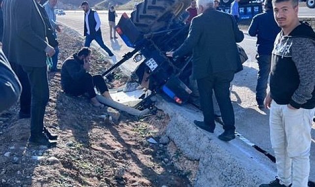 Adıyaman'da kum yüklü traktör devrildi: 1 ağır yaralı