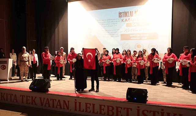 Ağrı'da İstiklal Marşı'nın Kabulü ve Mehmet Akif Ersoy'u Anma günü etkinliği düzenlendi