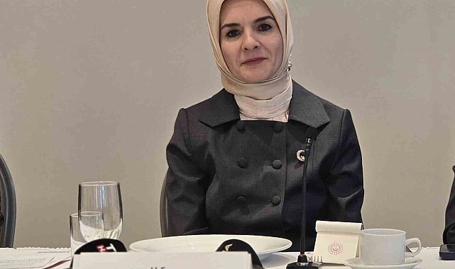 Aile ve Sosyal Hizmetler Bakanı Göktaş, New York'ta iftar programına katıldı
