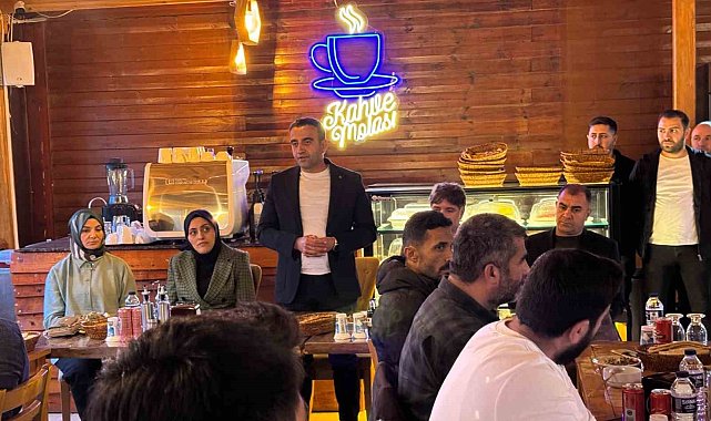 Akçadağ Belediye Başkanı Ulutaş, belediye personeliyle iftar programında buluştu