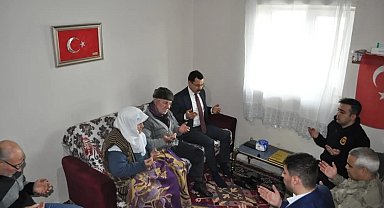 Akyaka Kaymakamı Demirtaş'tan şehit ailesine bayram ziyareti