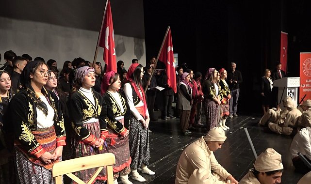 Alanya'da İstiklal Marşı'nın kabulünün 104. yıl dönümü coşkuyla kutlandı