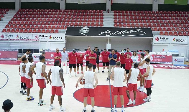 Aliağa Petkimspor - Bahçeşehir Koleji müsabakası ertelendi