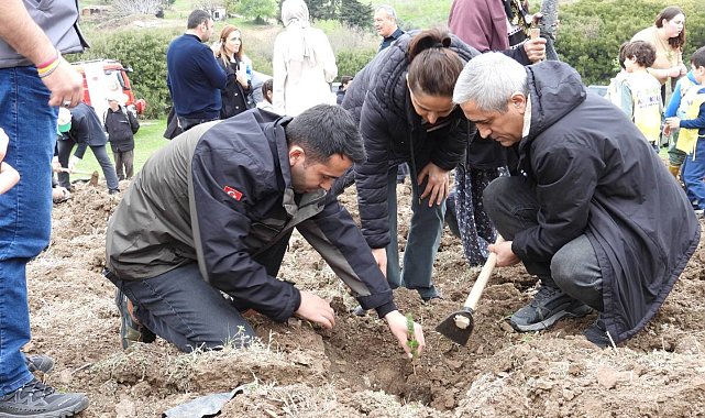 Aliağa'da Orman Haftası'nda bin adet fidan dikildi