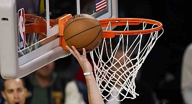 Alperen Şengün'ün triple-double performansı galibiyete yetmedi