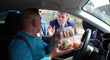 Amasya Valisi'nin sürücülerden tebessüm ettiren isteği: "Kısa bir molacık verin"