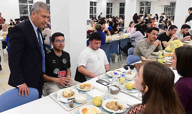 Anadolu Üniversitesi'nde yapay zekâ toplantısı gerçekleştirildi