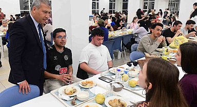 Anadolu Üniversitesi'nde yapay zekâ toplantısı gerçekleştirildi