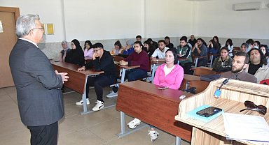 Anamur'da 'Yeşilay Haftası Semineri' düzenlendi