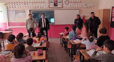 Andıç, heimlich manevrası ile öğrencisini kurtaran öğretmenle bir araya geldi