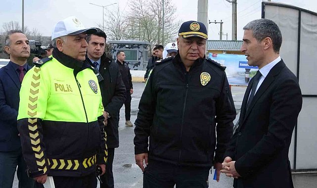 Ankara-İzmir karayolunda ağır vasıta araçların geçişi yasaklandı