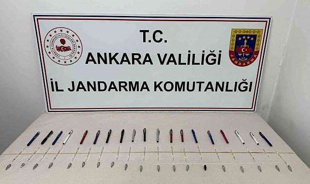 Ankara'da 6 milyon lira değere sahip 19 tüp yılan zehri ele geçirildi